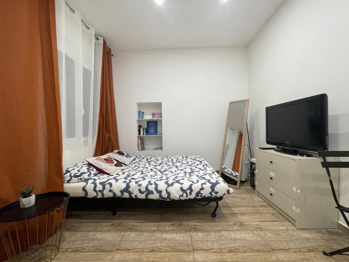 Cosy Studio Vieux Nice A 2 Pas De La Mer Kültér fotó